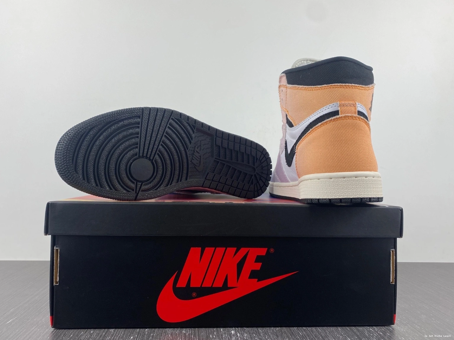 High Air 1 Jordan OG DX0054-805 
